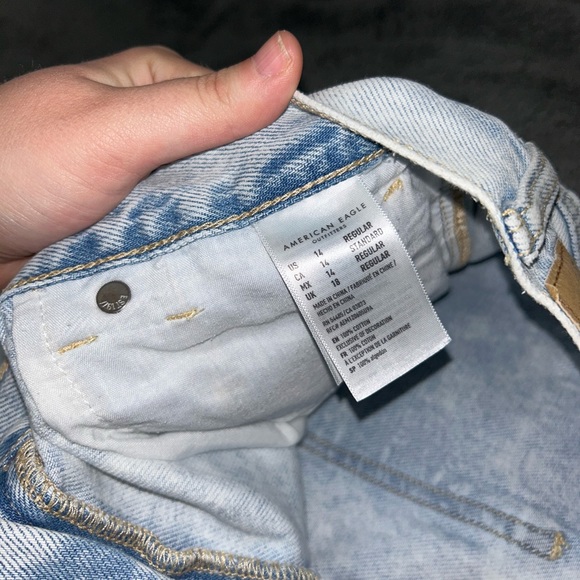 American Eagle Distressed Mom Jeans - Picture 5 of 5